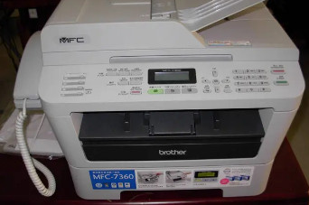 转兄弟MFC7360黑白激光多功能4合1一体机