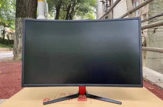 转让HKC 32寸电竞吃鸡曲面144MHZ屏幕